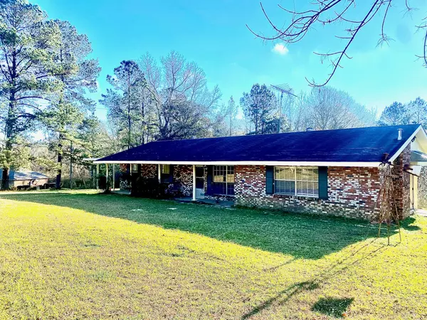 442 Mill Creek, Sumrall, MS 39482