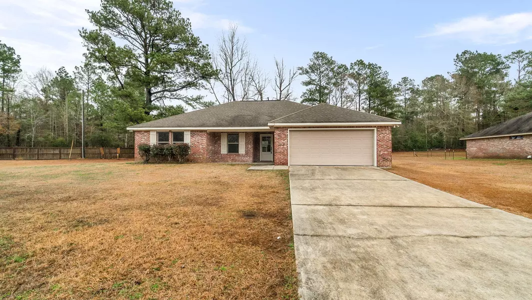 3 Hemingway Dr., Sumrall, MS 39482