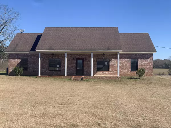 3386 Ovett Moselle Rd., Ovett, MS 39464