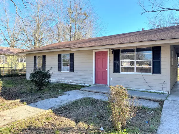 Ellisville, MS 39437,606 Royal