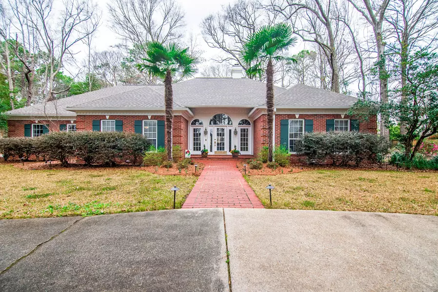 4 Spears Dr., Hattiesburg, MS 39402