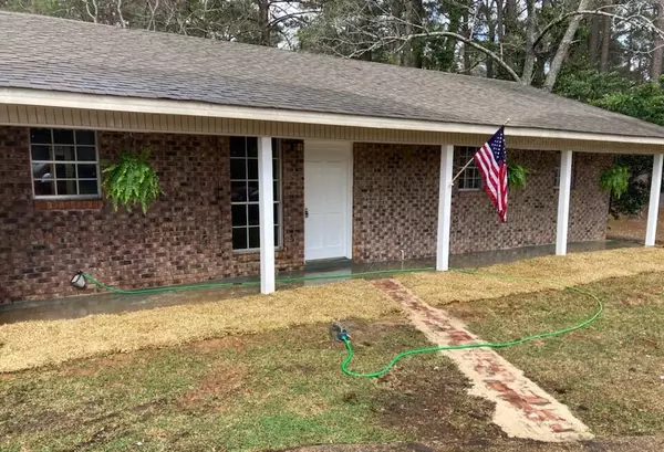 Laurel, MS 39440,903 Tower Dr.