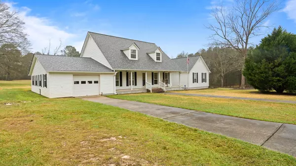 New Augusta, MS 39462,87 Henry James Rd.