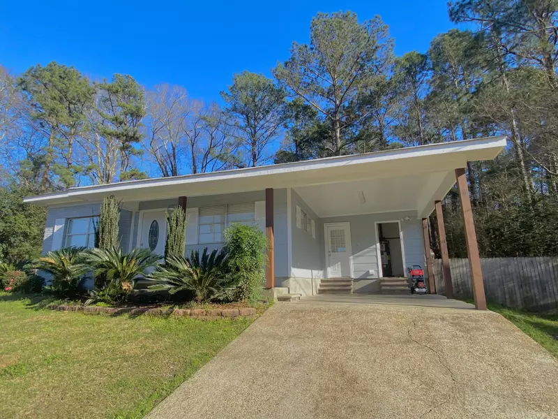 105 Hillcrest Cir., Petal, MS 39465