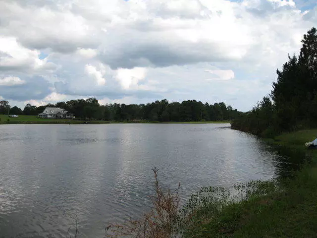 8155 Running Meadow Ln., Perkinston, MS 39573