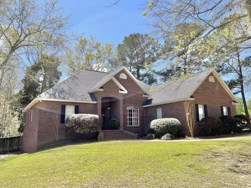 60 Candelabra, Petal, MS 39465