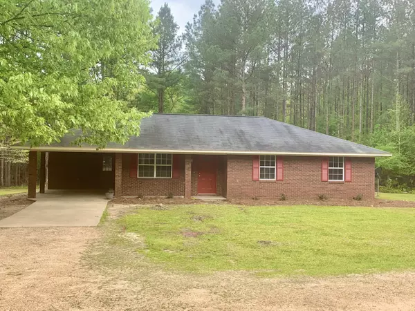 63 Wade Dr., Seminary, MS 39479