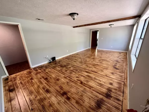 Stringer, MS 39481,74 Co Rd 17