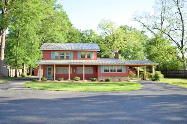 Quitman, MS 39355,214 E Church St.