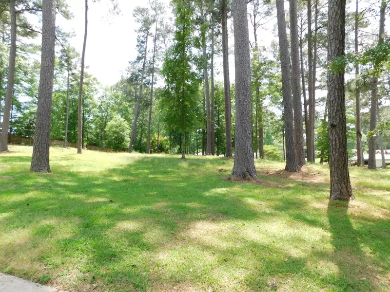 000 Ridgewood Dr., Columbia, MS 39429