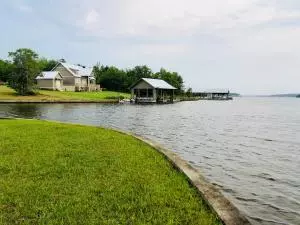 Lot 6 Pickwick Point, Lumberton, MS 39455