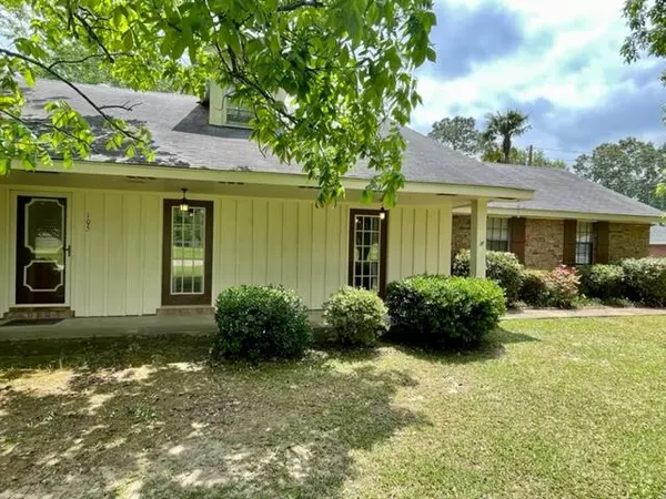 Petal, MS 39465,105 Sherwood Forest