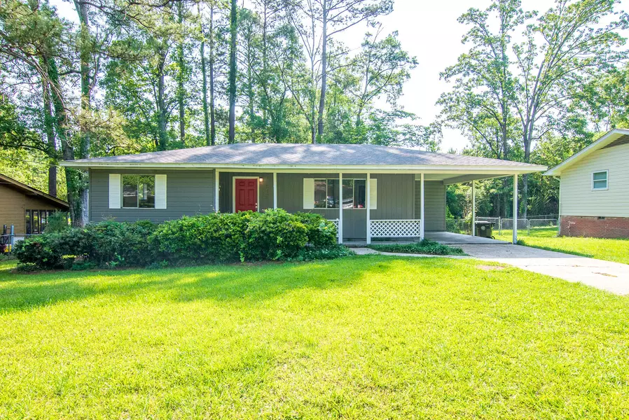 725 Montrose Ave., Hattiesburg, MS 39401