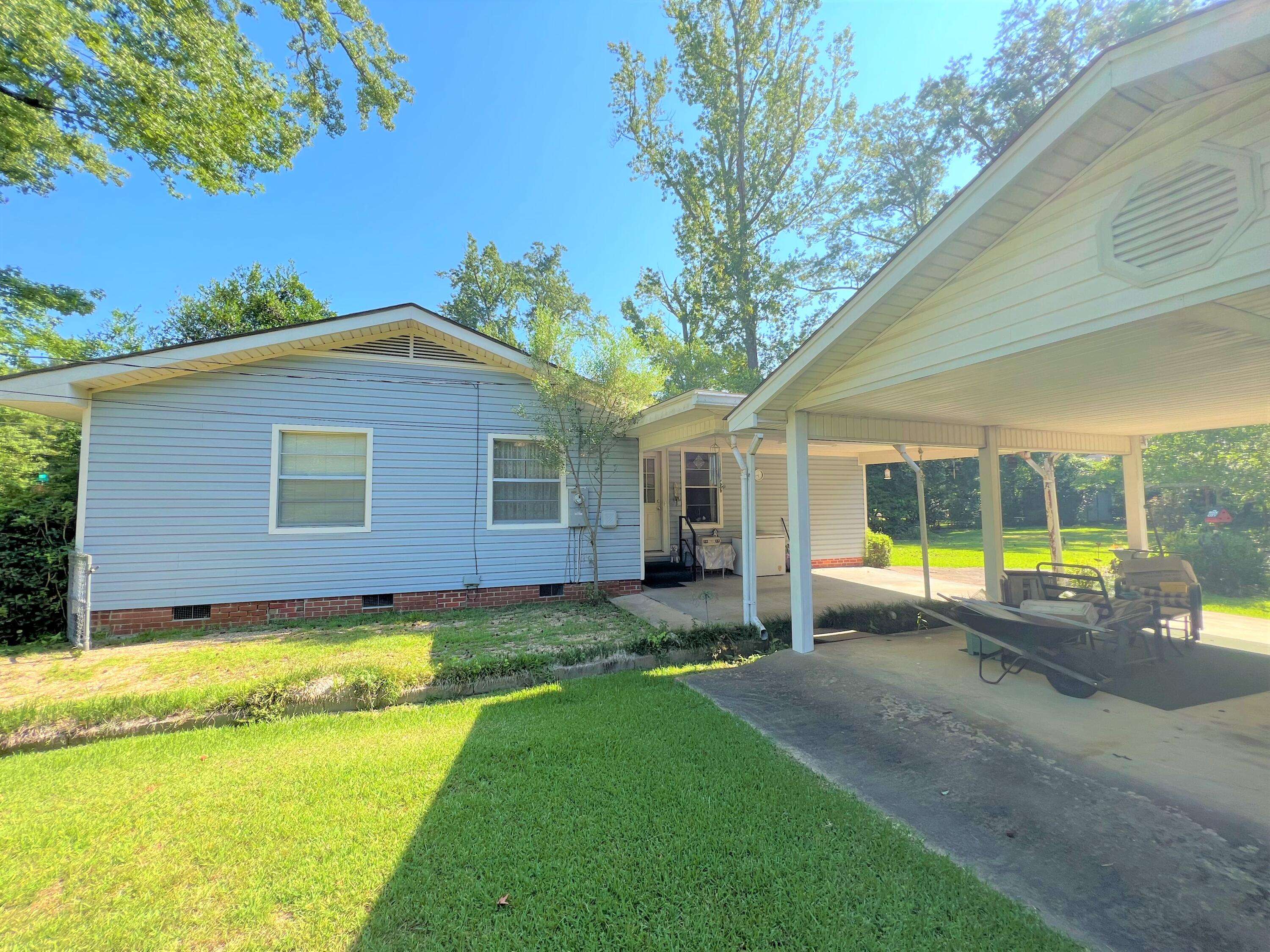 Laurel, MS 39440,1145 N 15th Ave.