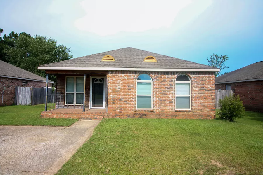 6 Findlay Rd., Hattiesburg, MS 39402