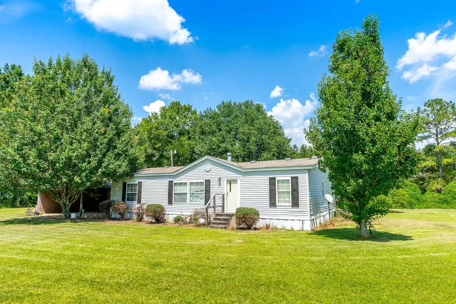 8 Hummingbird Ln., Petal, MS 39465