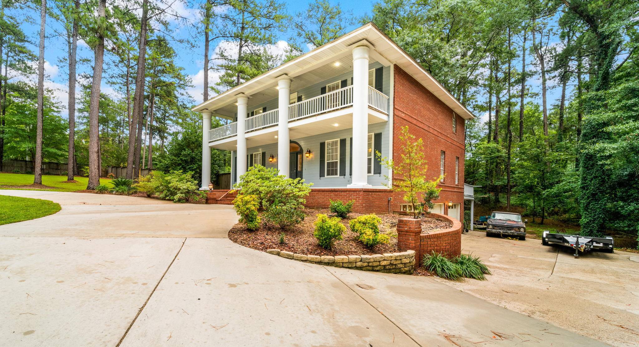Hattiesburg, MS 39402,3 Magnolia Trace