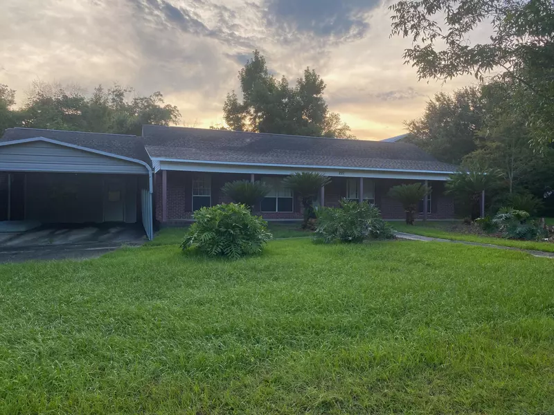 227 Old Hwy 49, Mchenry, MS 39561