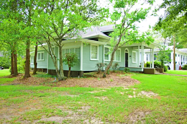 Hattiesburg, MS 39401,302 3rd Ave.