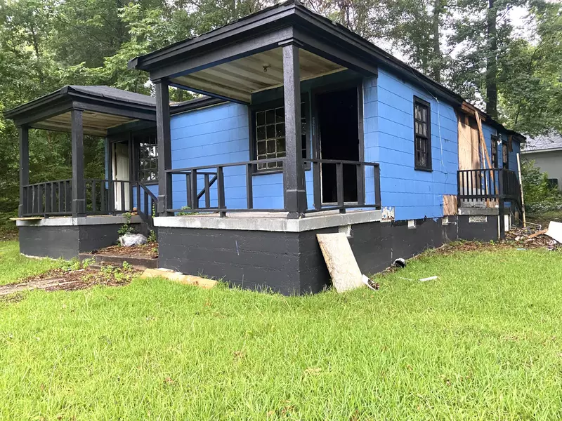 2209 State, Meridian, MS 39307