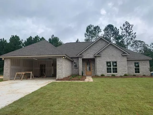 2 Silverstone, Petal, MS 39465