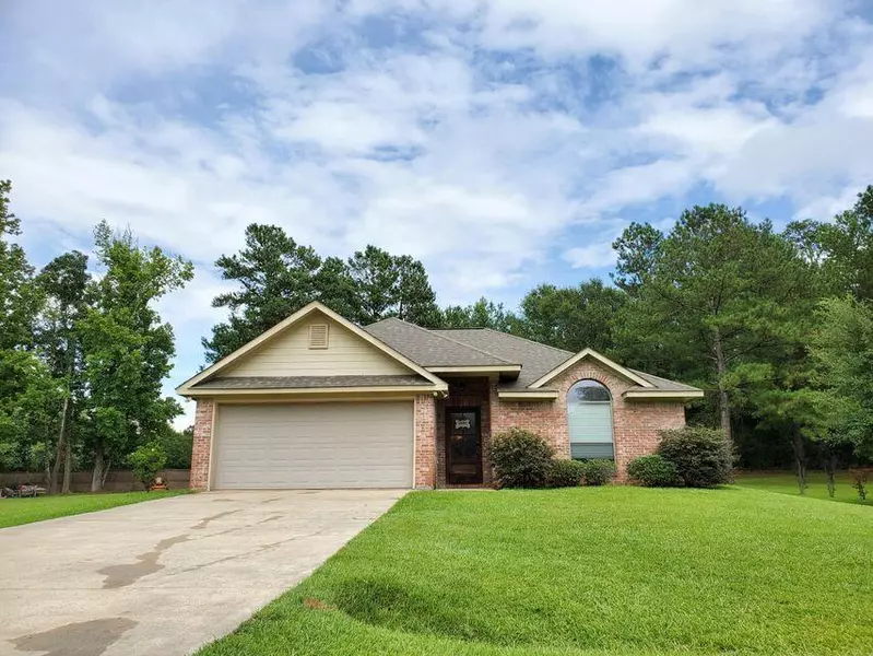 7 Hemingway Dr., Sumrall, MS 39482