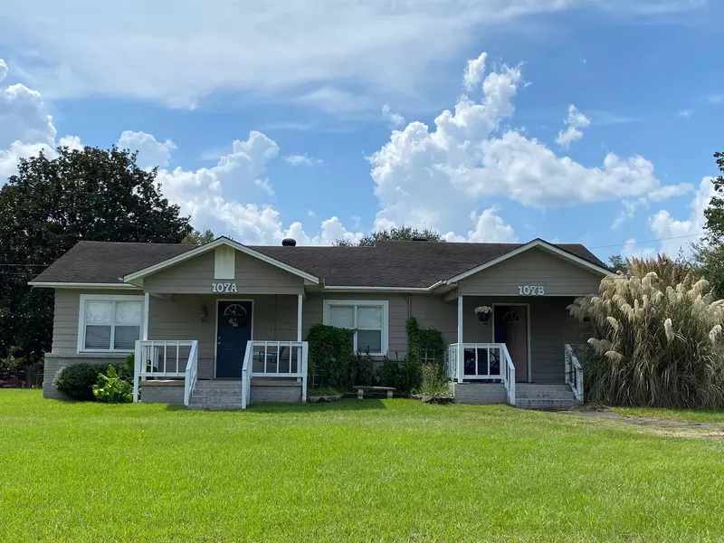 107 Harrison St., Ellisville, MS 39437