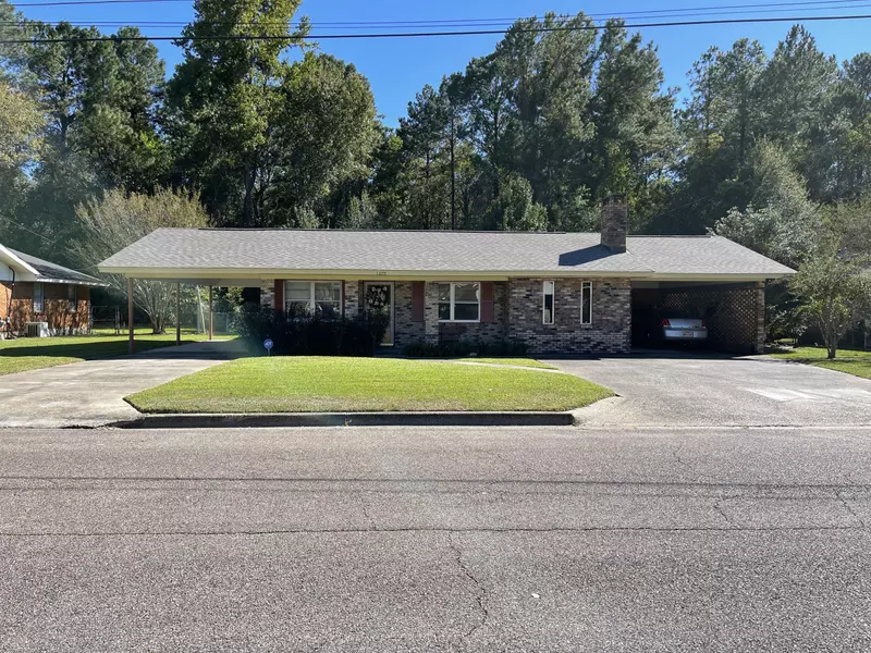 1022 Glenmore Dr., Columbia, MS 39429