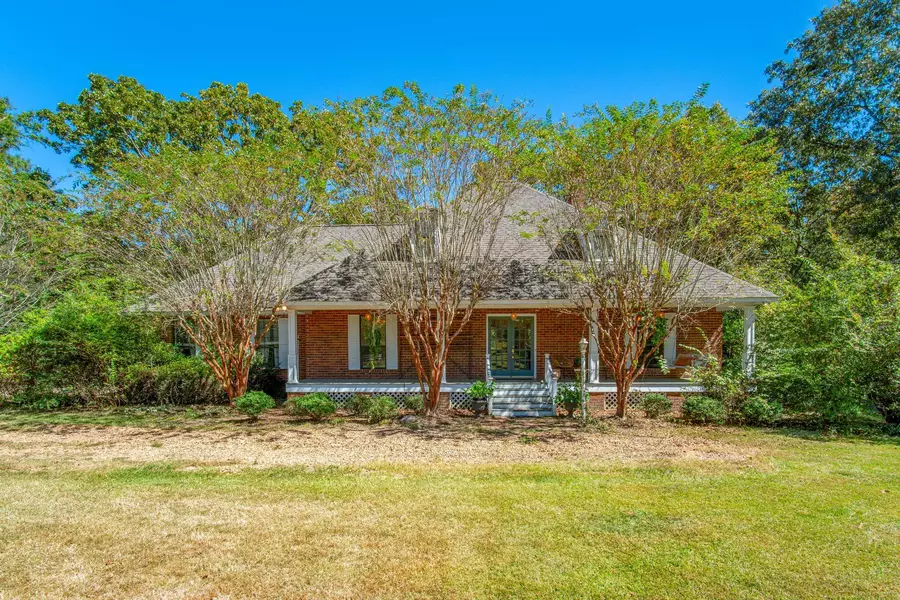 1276 Lowe Rd., Madison, MS 39110