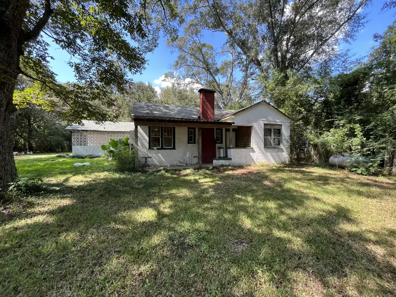 2163 Old Richton, Petal, MS 39465