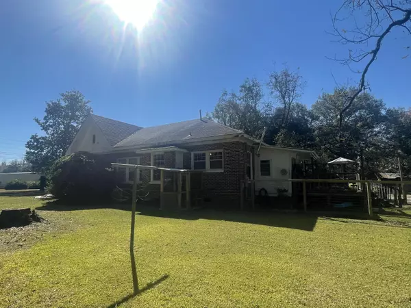 Laurel, MS 39443,3368 Ellisville Blvd.