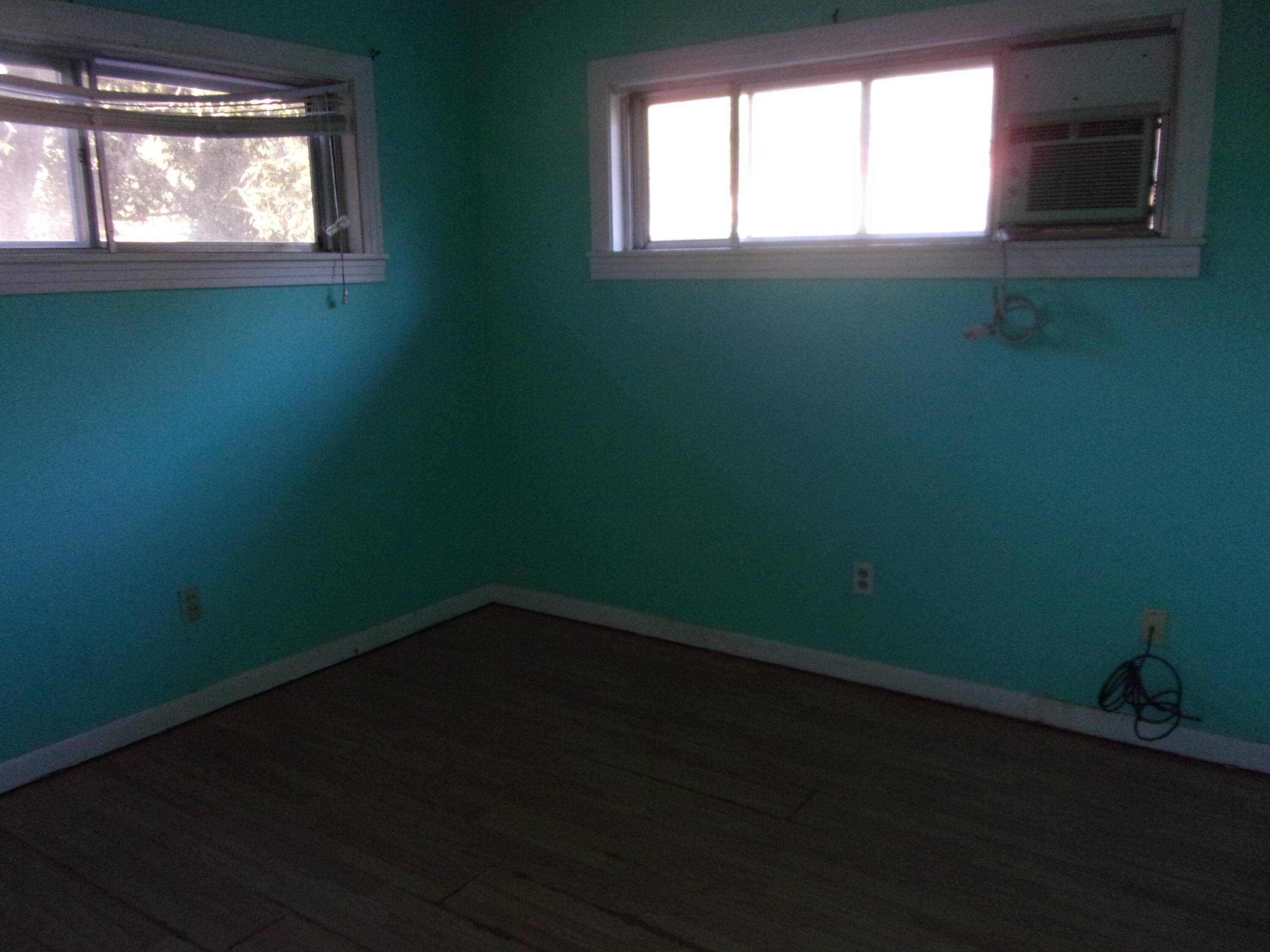Columbia, MS 39429,905 Camellia Ct.