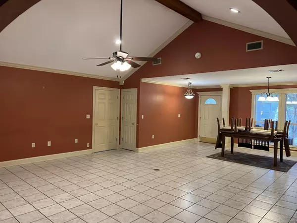 Purvis, MS 39475,9 Lakeview Dr.