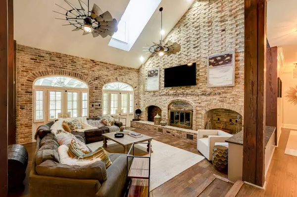 Hattiesburg, MS 39402,107 Bedford Rd.