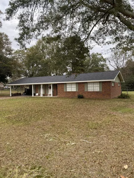 106 Rainbow Circle, Petal, MS 39465