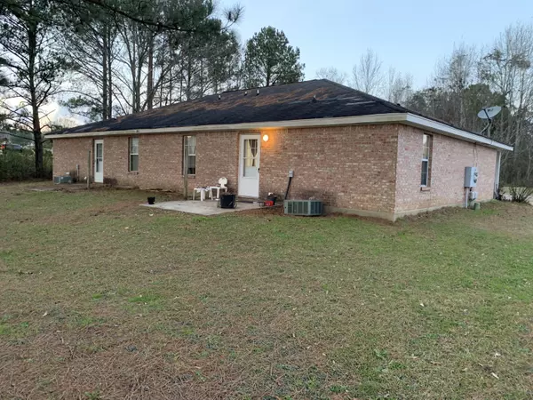Hattiesburg, MS 39401,17 Justin Dr.
