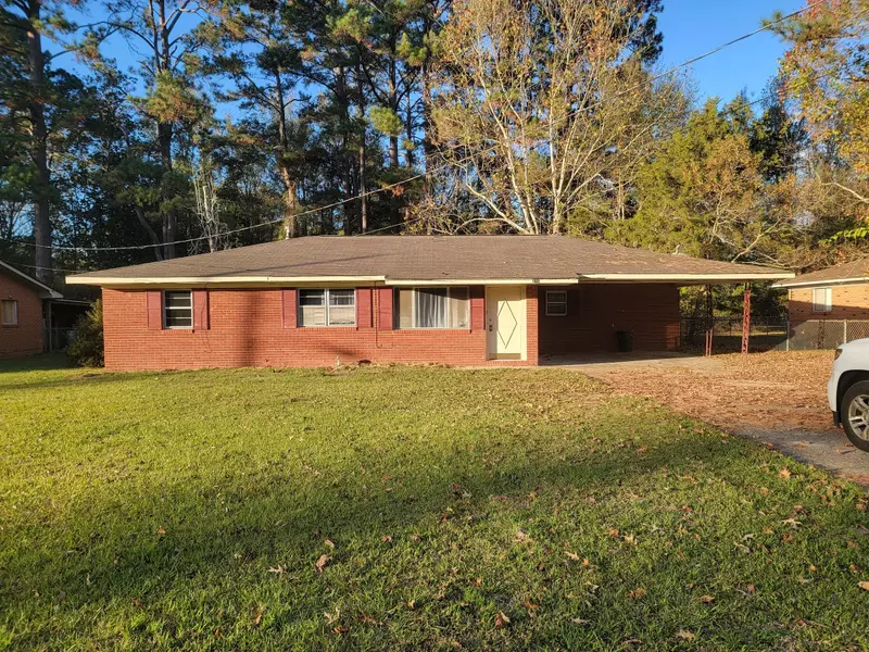 210 E Rankin St., Columbia, MS 39429