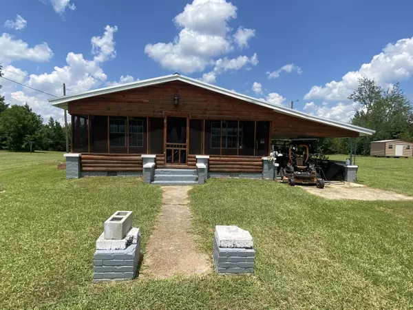 4896 Co Rd 250, Shubuta, MS 39360