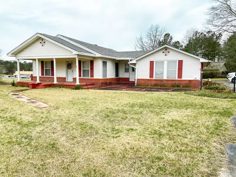 4218 Hwy 15 N, Laurel, MS 39440