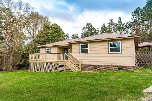 Hattiesburg, MS 39402,28 Dobby Dr.