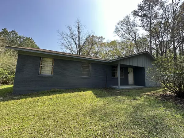 Oak Vale, MS 39656,4010 Hwy 13