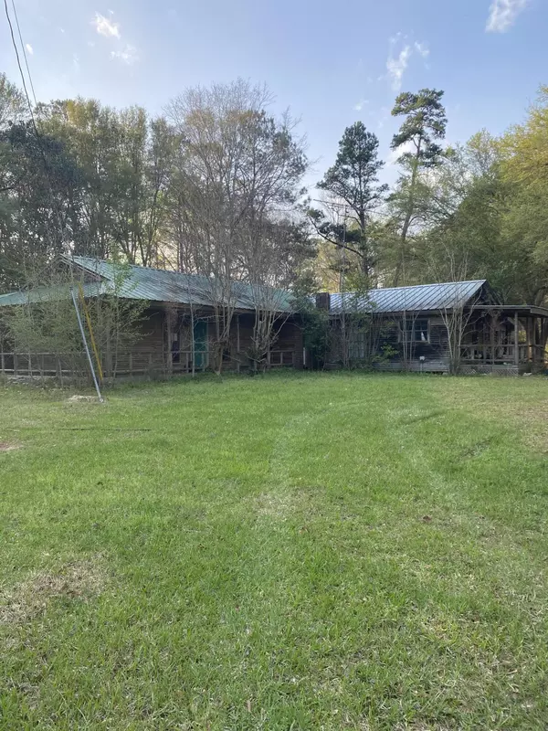 Sandy Hook, MS 39478,207 Old Hwy 35