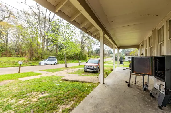 Laurel, MS 39440,1034 N 2nd Ave.