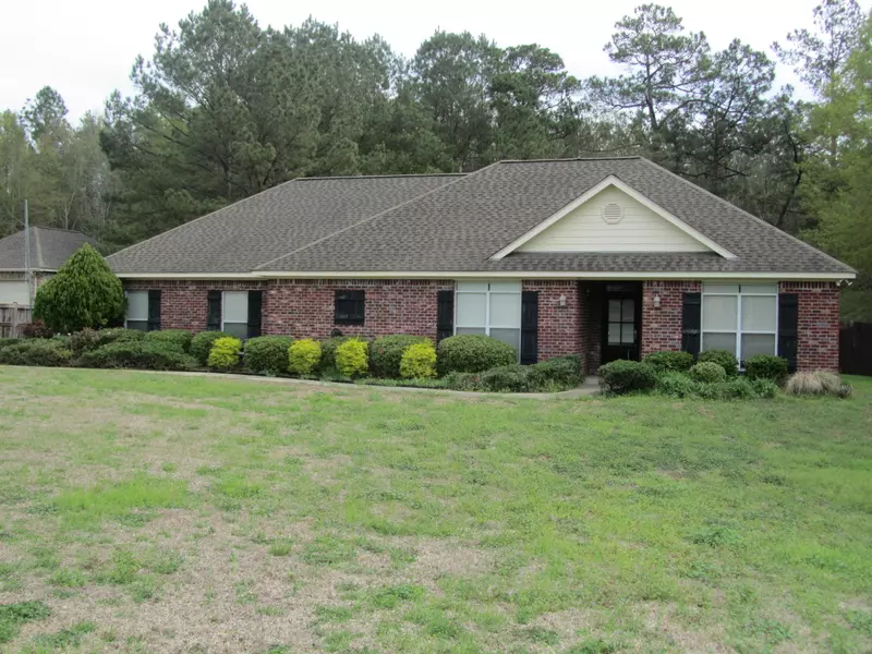 171 Latigo LOOP, Sumrall, MS 39482