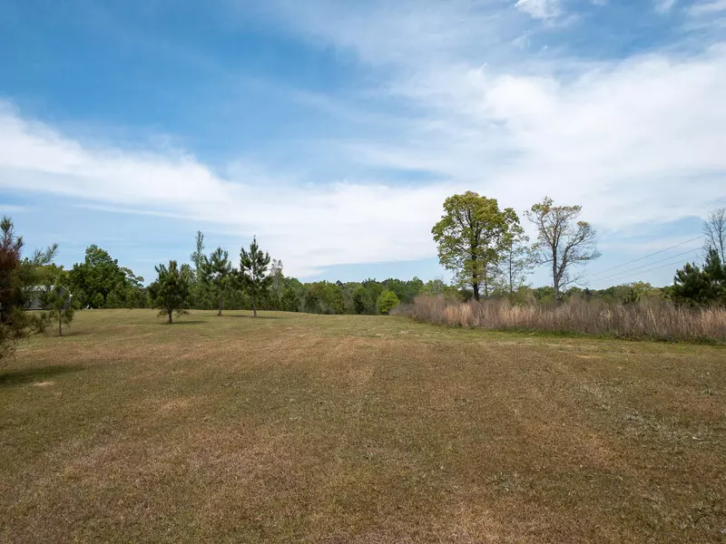 6+/-AC Carter Cir., Purvis, MS 39475