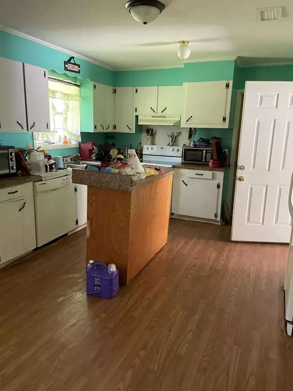 Brooklyn, MS 39425,28 Brooklyn Janice Rd.