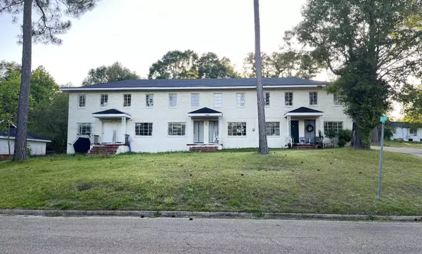 2232 N 1st Ave., Laurel, MS 39440