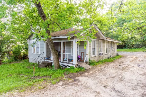 Laurel, MS 39440,464 S 13th Ave.