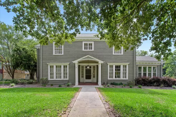 Laurel, MS 39440,803 N 2nd Ave.