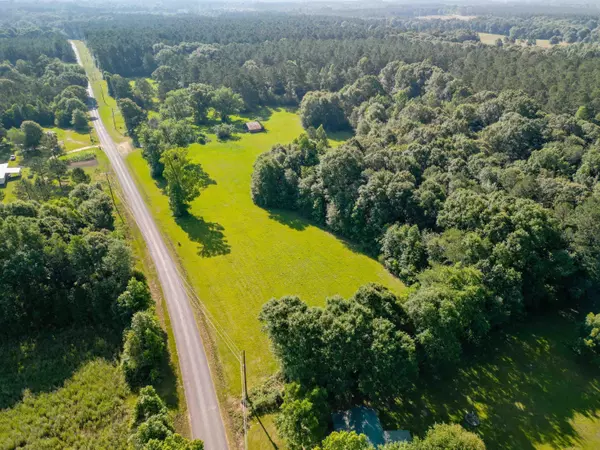 Seminary, MS 39479,00 Bully Garrick Rd.